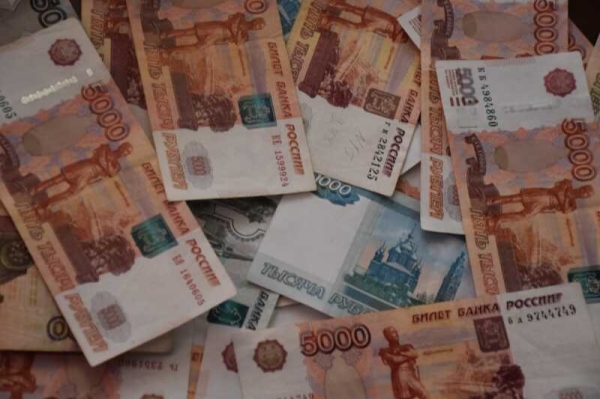 В Татарстане мошенники уговорили пенсионерку продать квартиру и отдать им 9 миллионов рублей